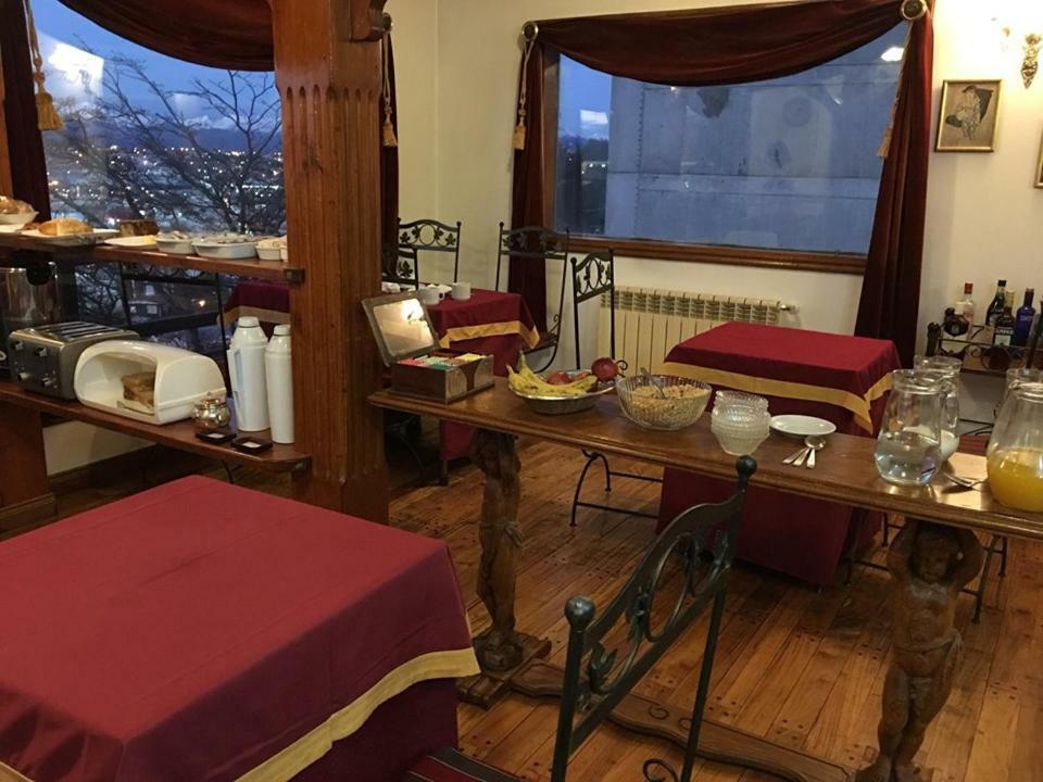 Hosteria Residencia Linares Ушуая Экстерьер фото
