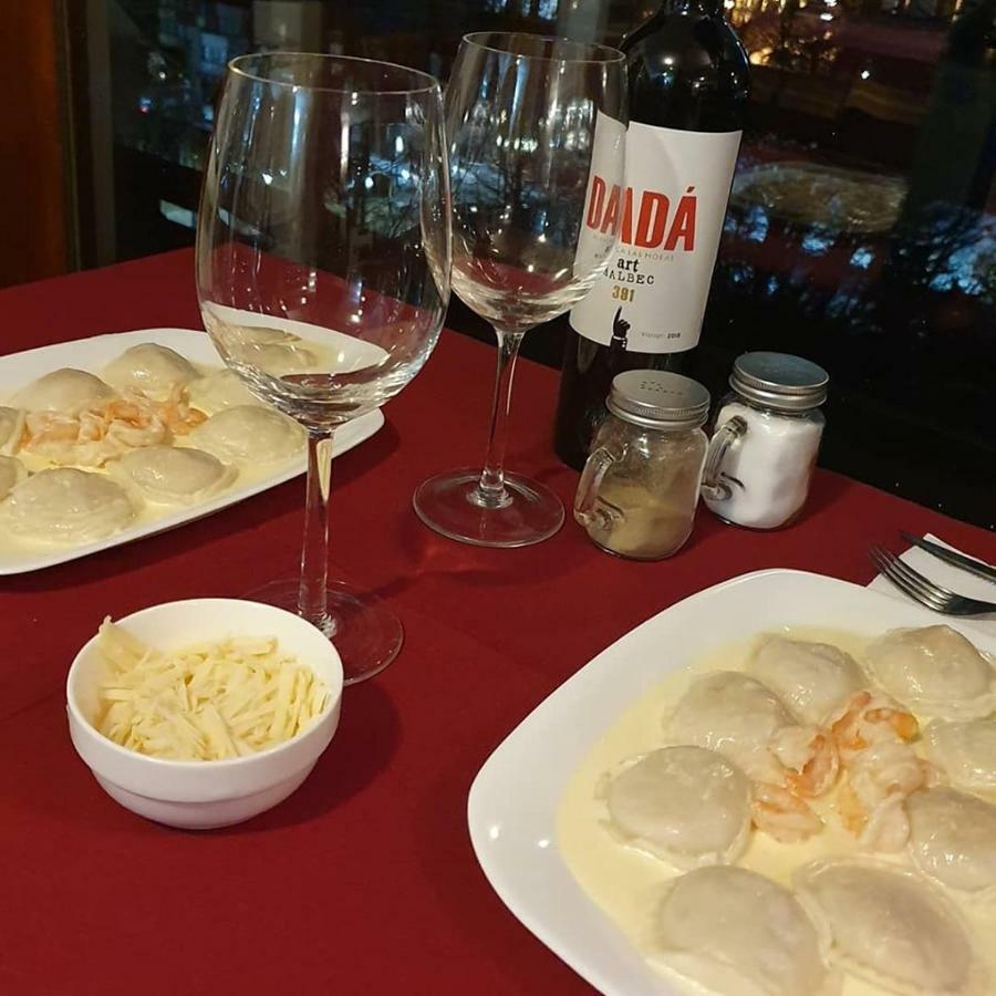 Hosteria Residencia Linares Ушуая Экстерьер фото